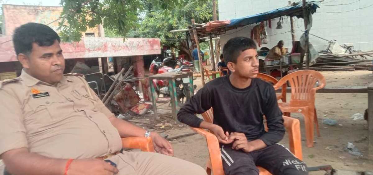 पुलिस ने नहर में कूदकर आत्महत्या करने जा रहे किशोर की बचाई जान